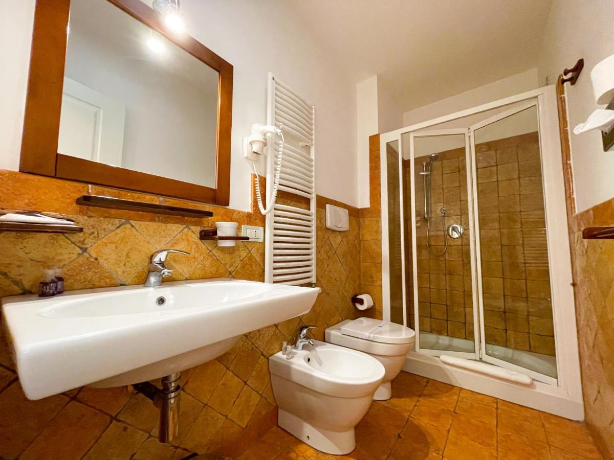 La Plumeria Hotel 4*