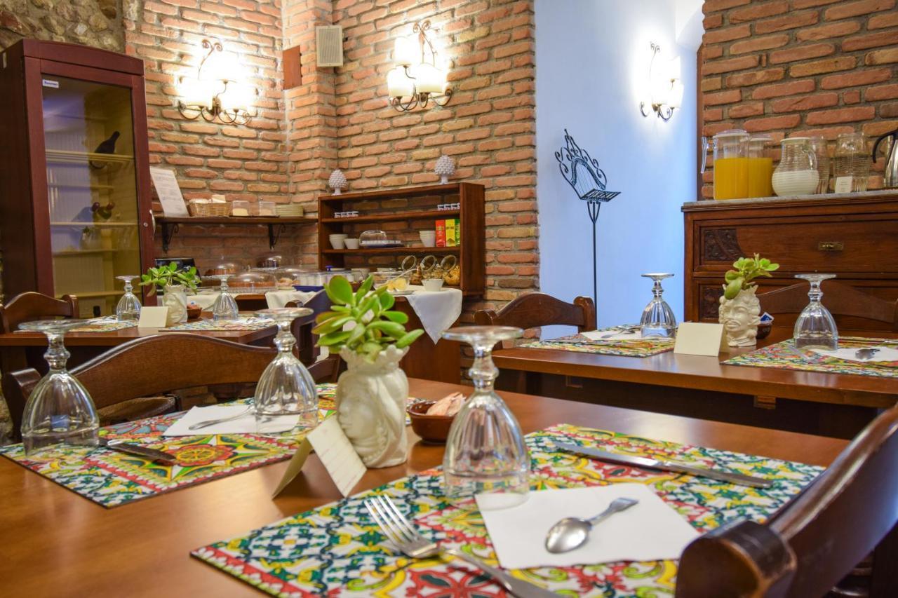 Hotel La Plumeria Cefalù