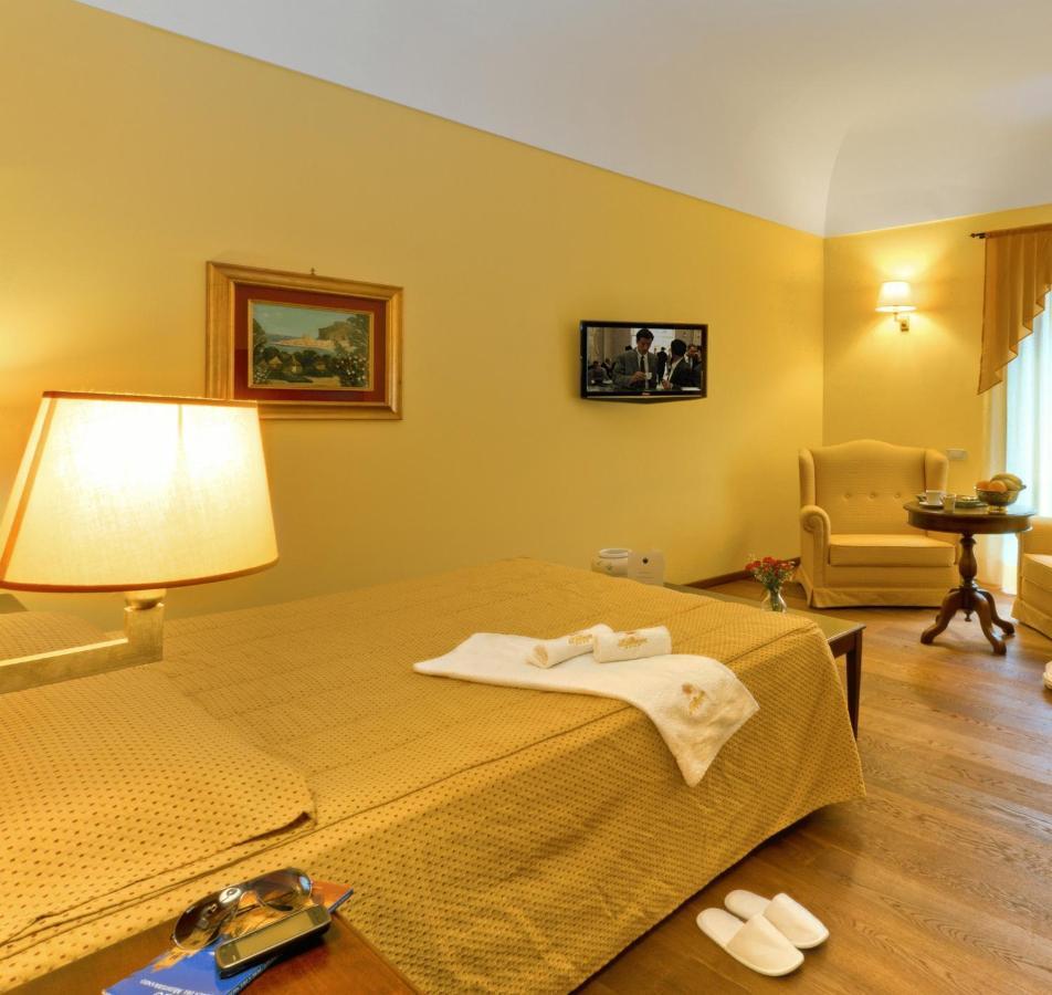 La Plumeria Hotel